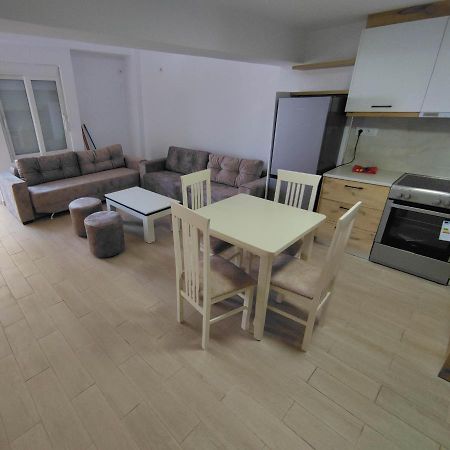 Rose Apartment Sarandë 외부 사진
